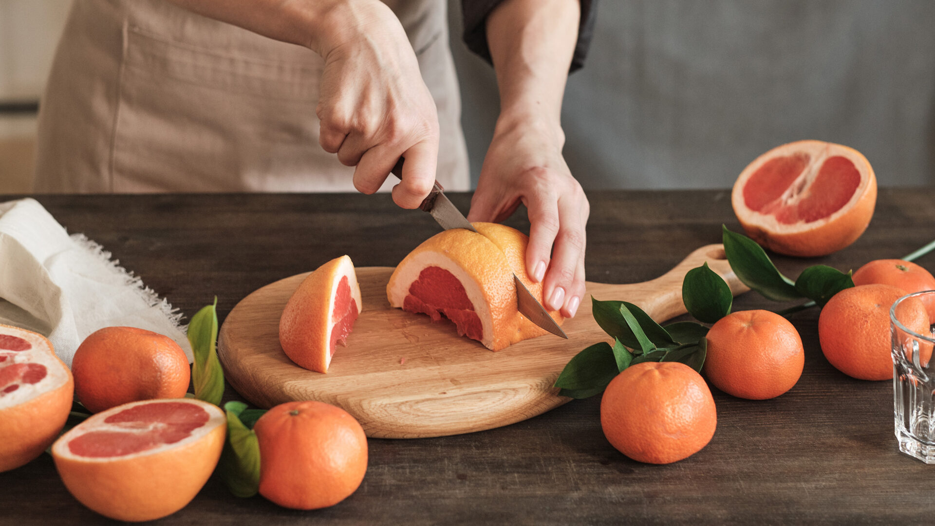 AFbeelding: snijden grapefruit