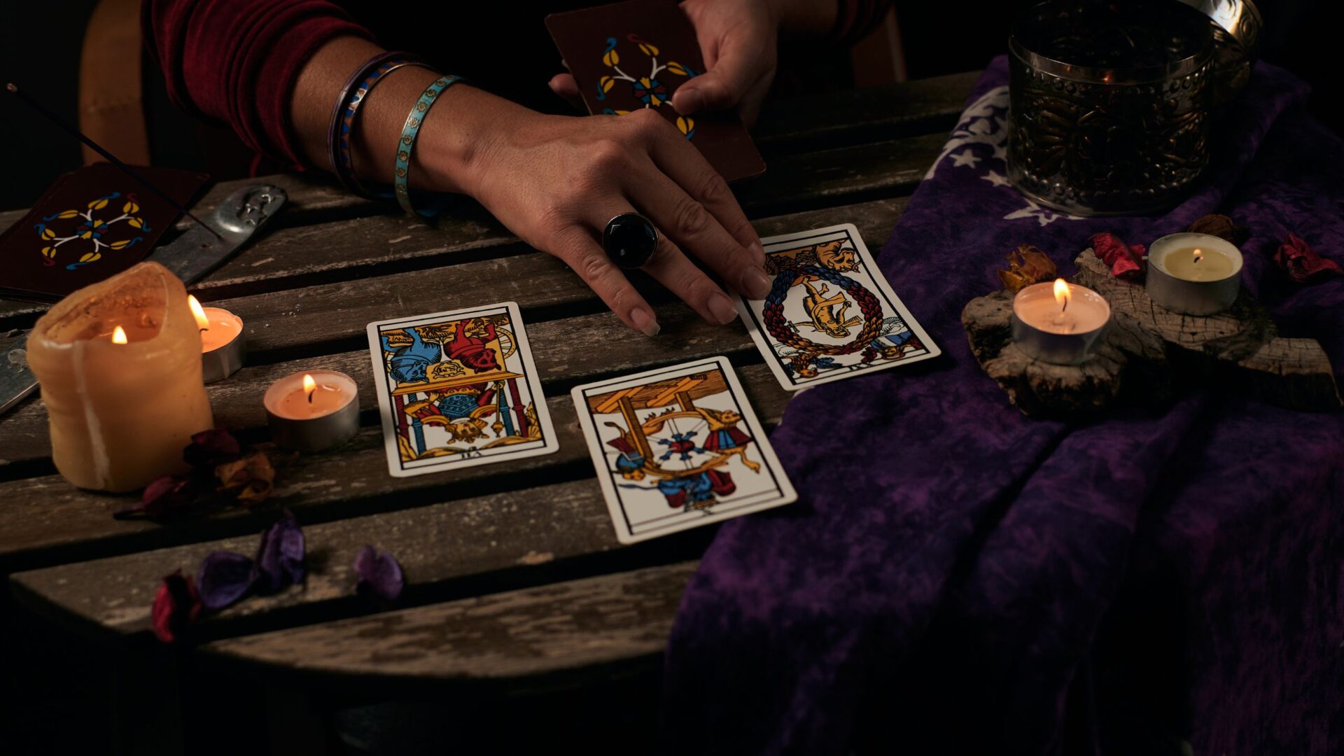 Zo trek je een tarotkaart